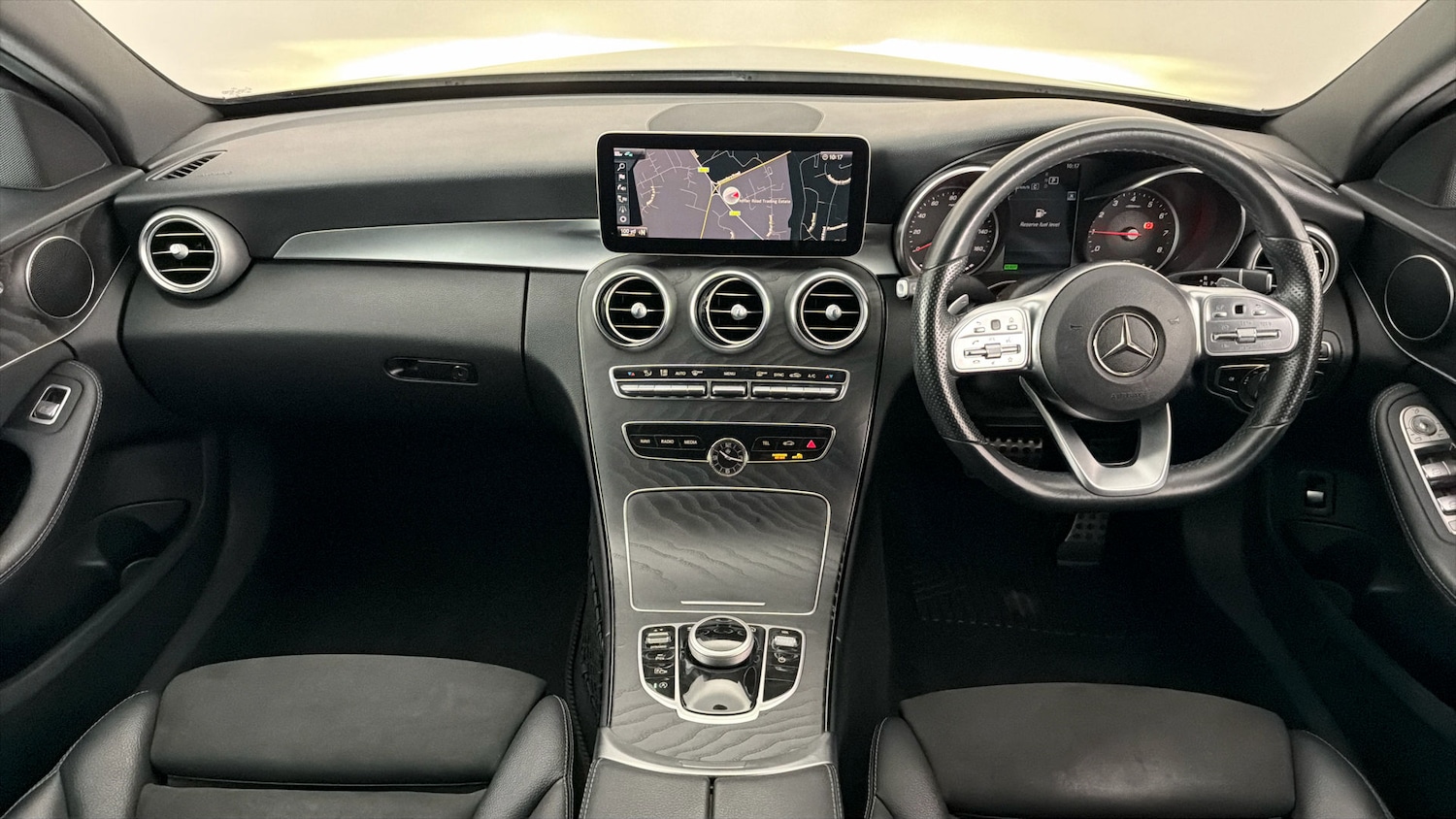 Used Mercedes-Benz C Class 2018 for sale - 77931456: Photo 12