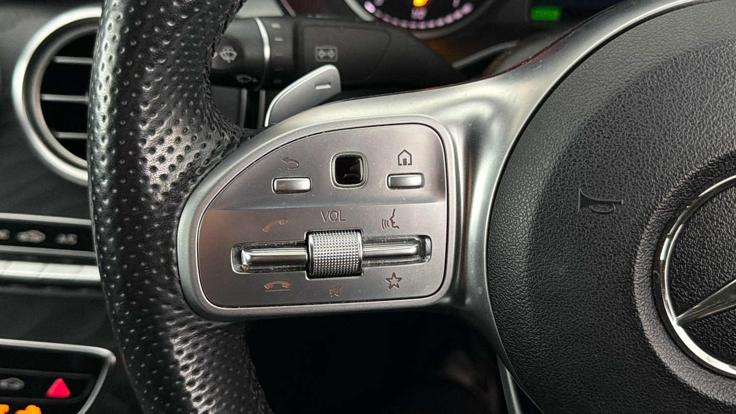 Used Mercedes-Benz C Class 2018 for sale - 77931456: Photo 23