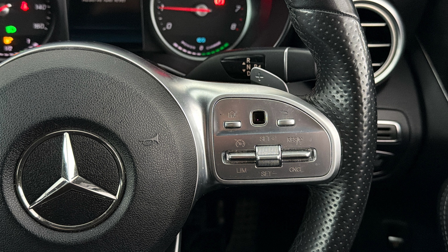 Used Mercedes-Benz C Class 2018 for sale - 77931456: Photo 24