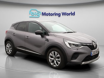 2020 (20) - 1.3 TCe Iconic SUV 5dr Petrol EDC Euro 6 (s/s) (130 ps)
