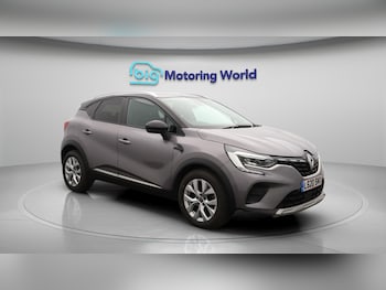 Used Renault Captur 2020 for sale - 75756600: Photo