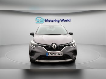 Used Renault Captur 2020 for sale - 75756600: Photo
