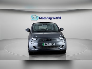 Used Fiat 500e C 2021 for sale - 79366229: Photo