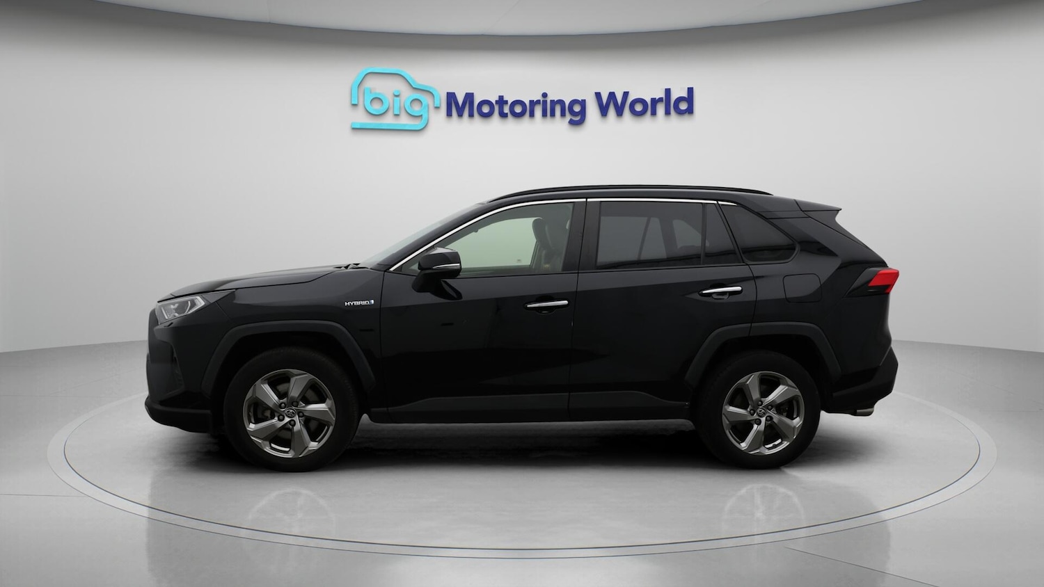 Used Toyota RAV4 2020 for sale - 76485242: Photo 4