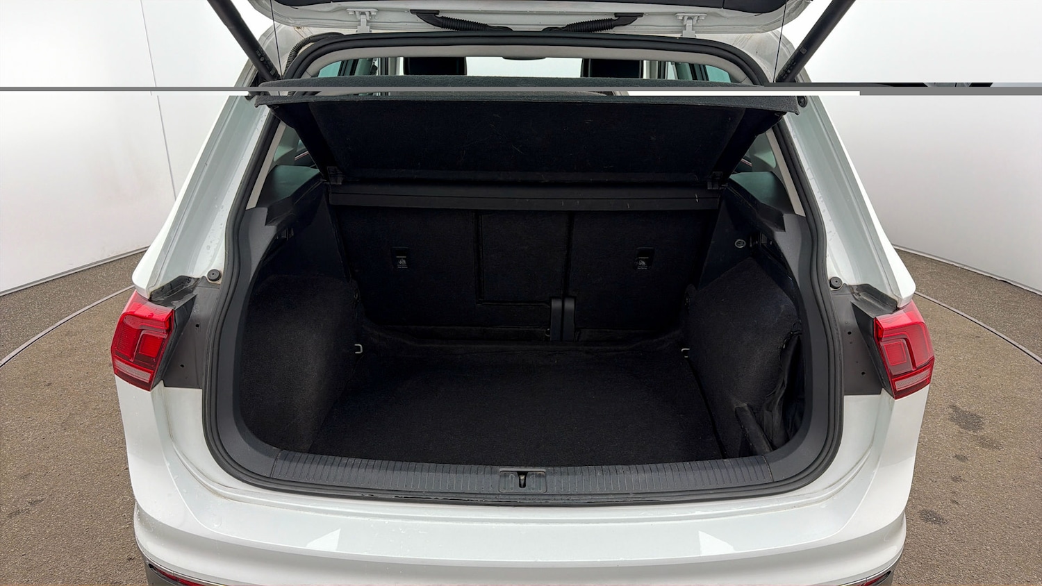 Used Volkswagen Tiguan 2022 for sale - 78027591: Photo 16