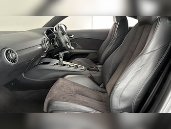 Used Audi TT 2017 for sale - 77890136: Photo