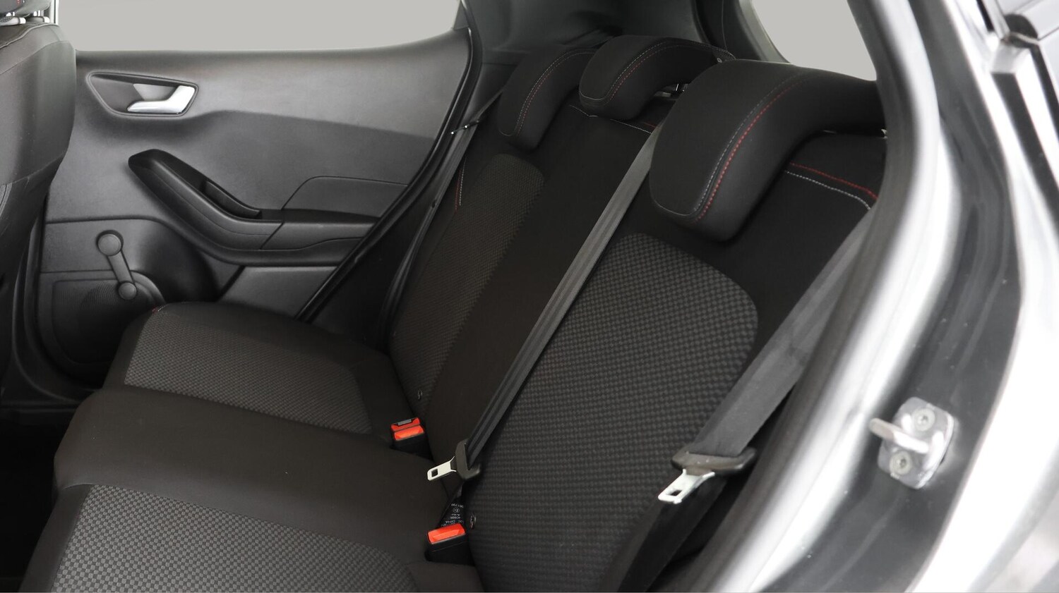 Used Ford Fiesta 2018 for sale - 76440537: Photo 16