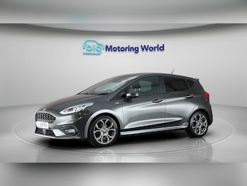 Used Ford Fiesta 2018 for sale - 76440537: Photo