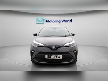 Used Toyota C-HR 2021 for sale - 76456770: Photo