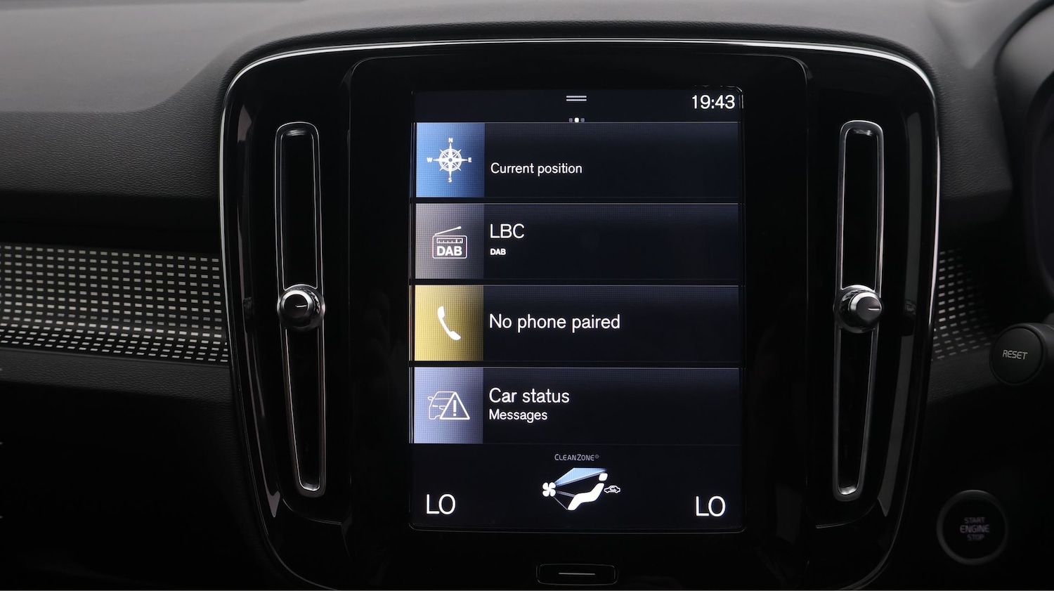 Used Volvo XC40 2021 for sale - 77377899: Photo 11