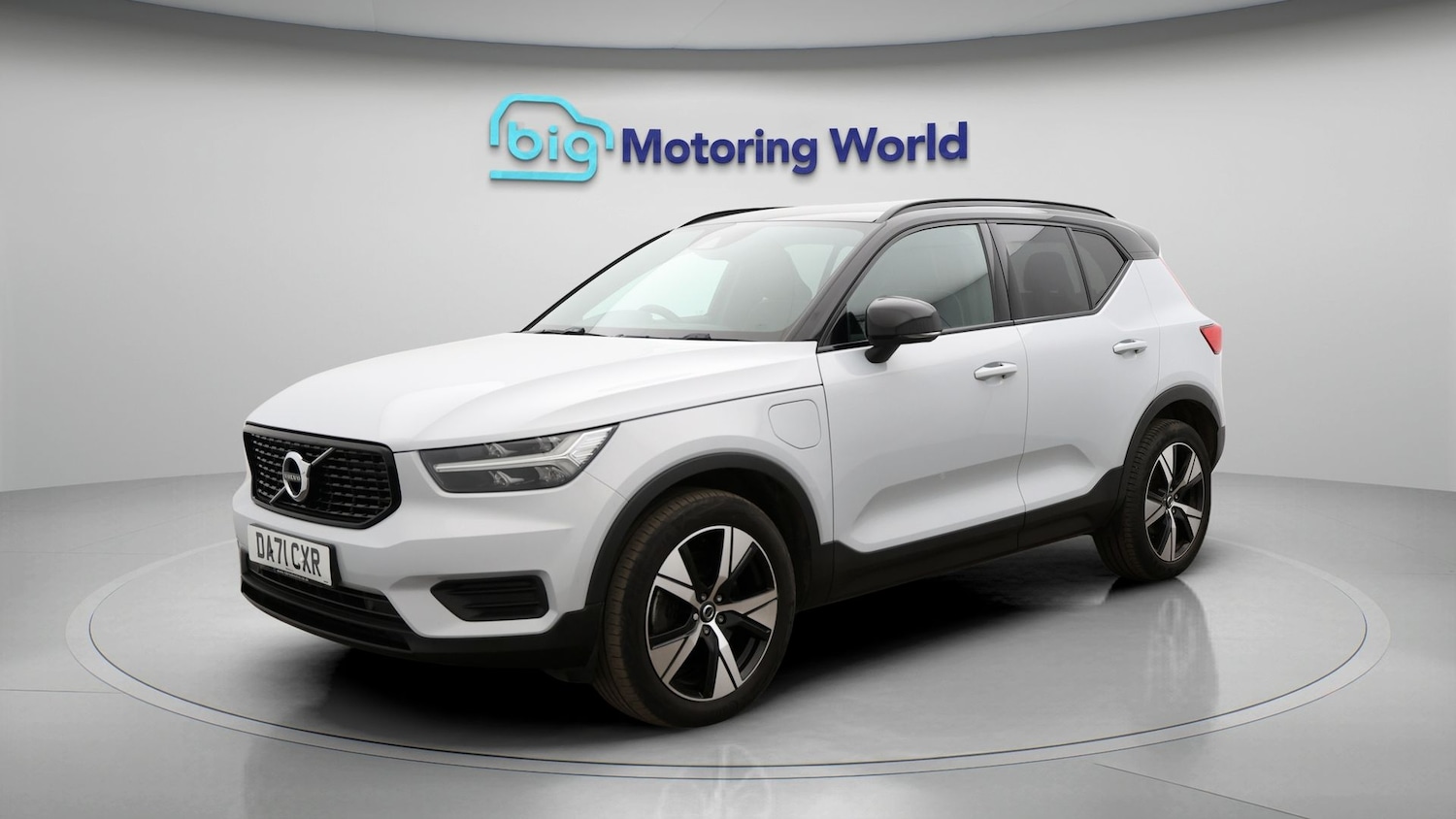 Used Volvo XC40 2021 for sale - 77377899: Photo 3