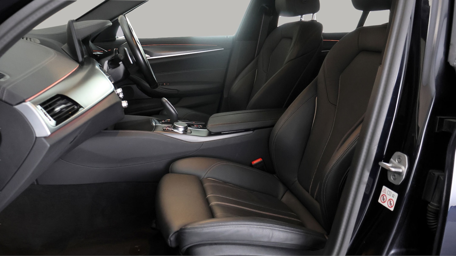 Used BMW 5 Series 2022 for sale - 78045404: Photo 14