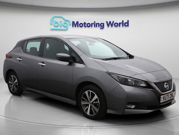 Nissan - Leaf