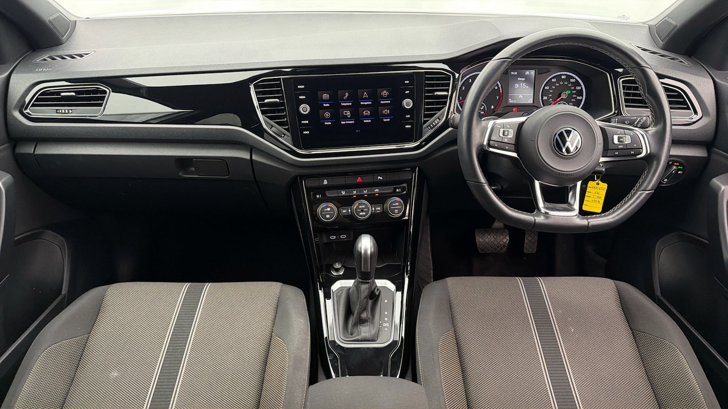 Used Volkswagen T-Roc 2021 for sale - 78040131: Photo 12