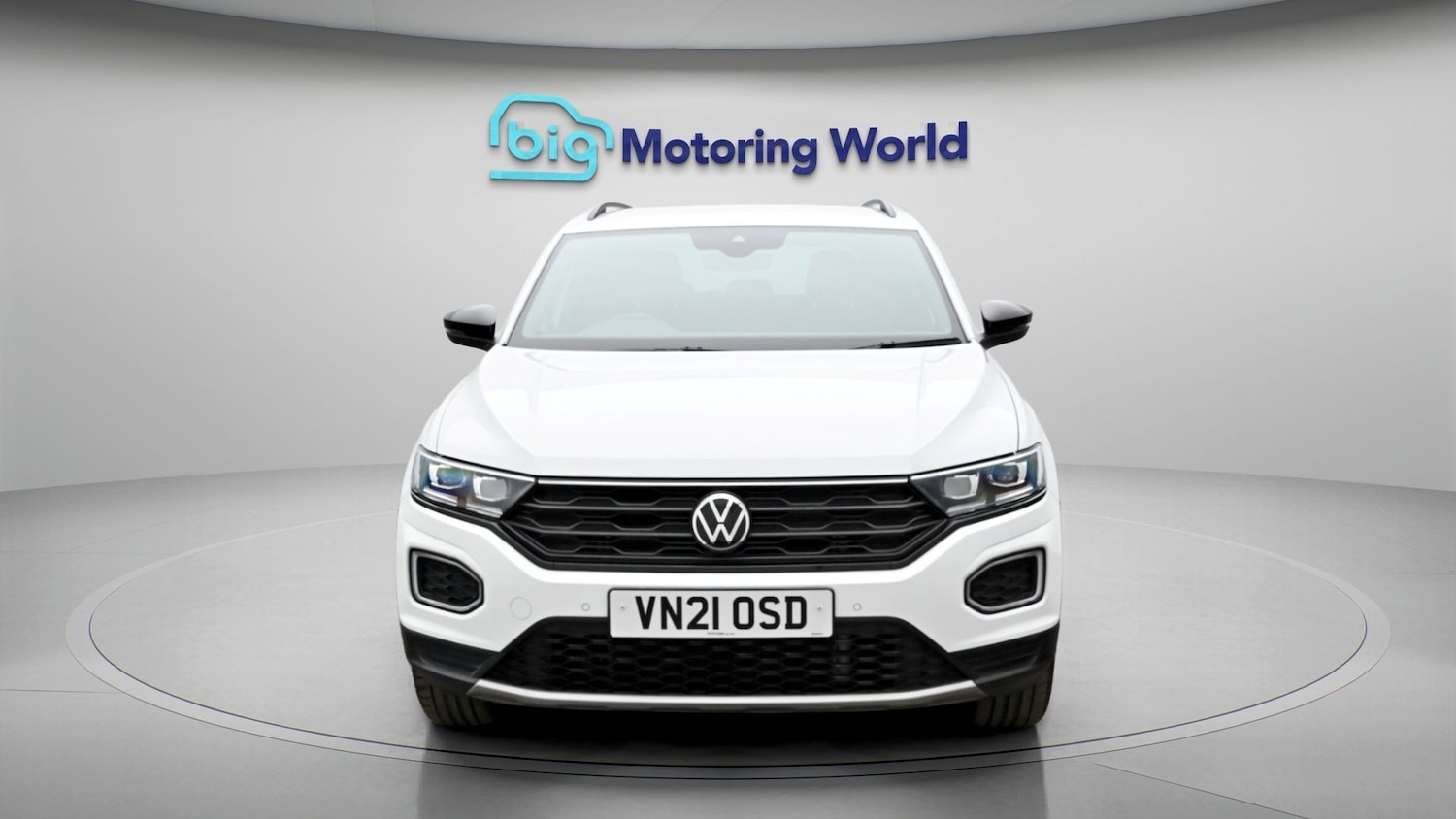 Used Volkswagen T-Roc 2021 for sale - 78040131: Photo 2