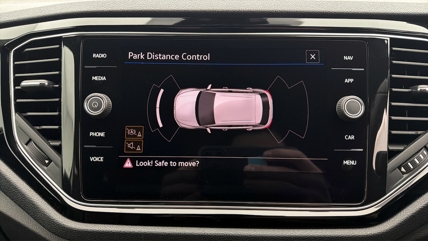 Used Volkswagen T-Roc 2021 for sale - 78040131: Photo 27