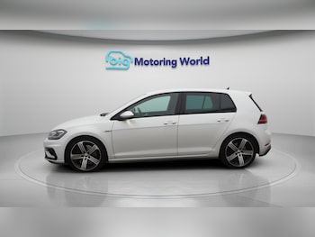 Used Volkswagen Golf 2019 for sale - 75449291: Photo