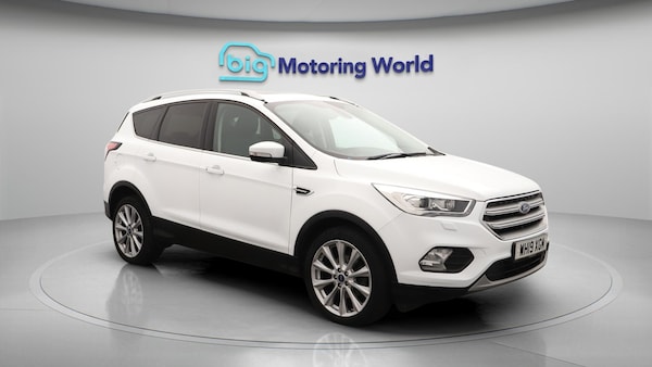Used Ford Kuga 2019 for sale - 76189781: Photo 2