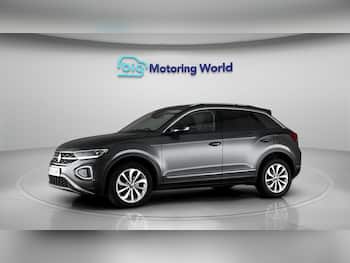 Used Volkswagen T-Roc 2023 for sale - 79827798: Photo