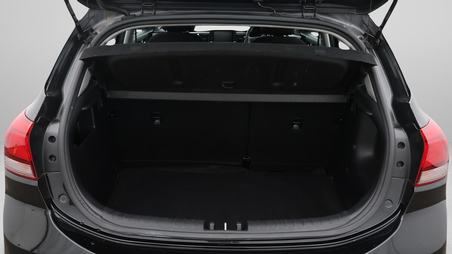 Used Kia Rio 2019 for sale - 76381327: Photo 17