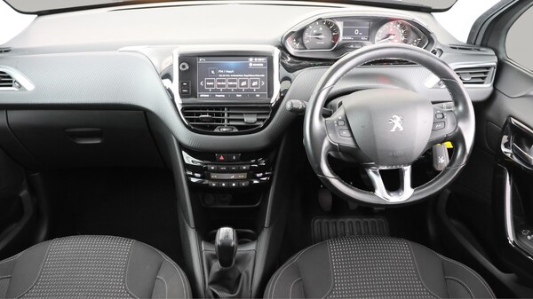 Used Peugeot 208 2019 for sale - 76314429: Photo 14