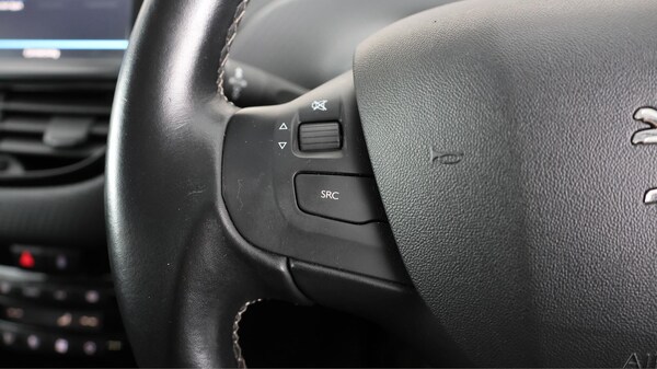 Used Peugeot 208 2019 for sale - 76314429: Photo 23