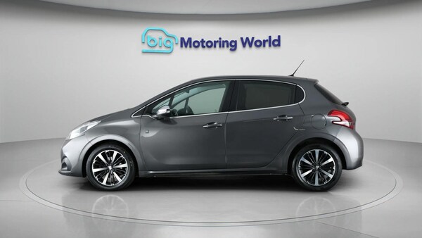 Used Peugeot 208 2019 for sale - 76314429: Photo 5