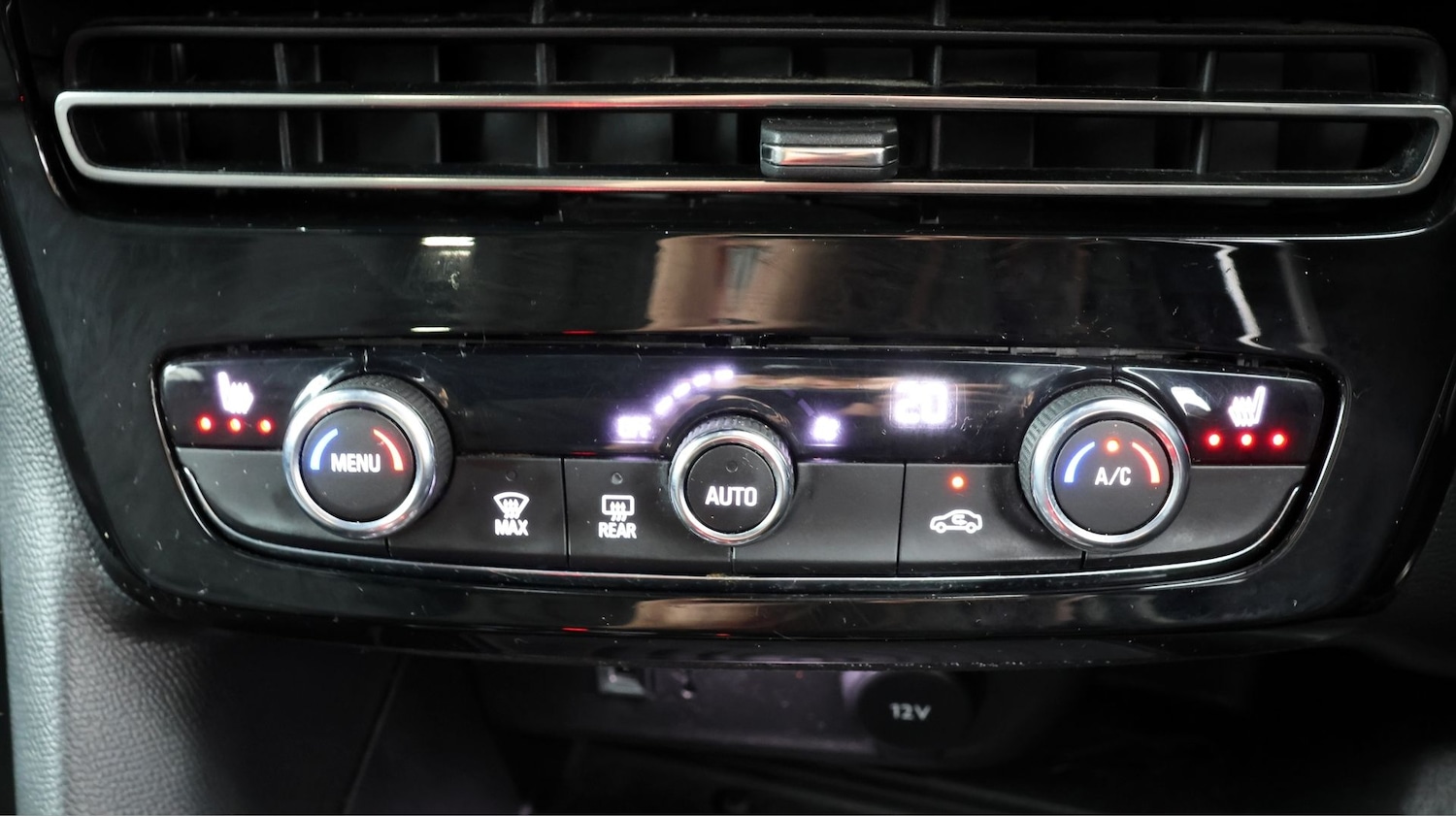 Used Vauxhall Mokka 2022 for sale - 77504420: Photo 12