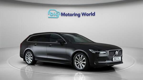 Used Volvo V90 2021 for sale - 76175330: Photo 2