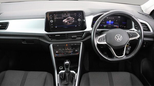 Used Volkswagen T-Roc 2022 for sale - 76121596: Photo 12