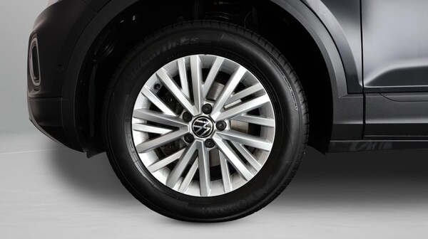 Used Volkswagen T-Roc 2022 for sale - 76121596: Photo 17