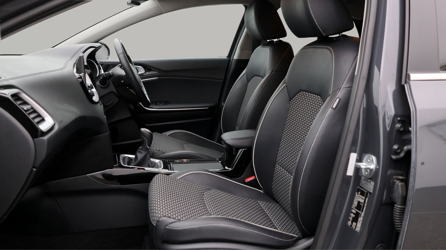 Used Kia XCeed for sale - 77579701: Photo 14