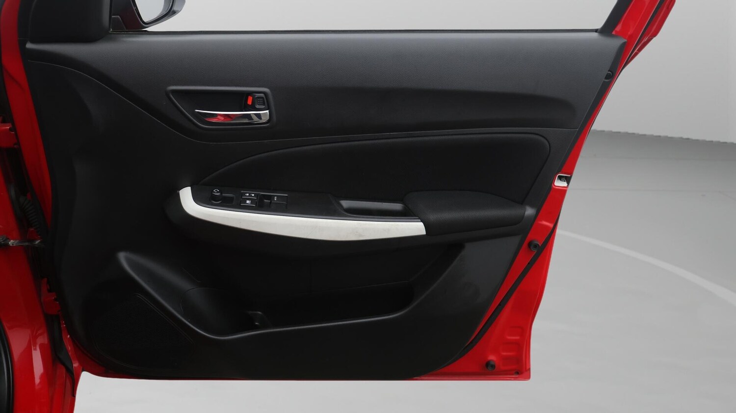 Used Suzuki Swift 2023 for sale - 76388666: Photo 15