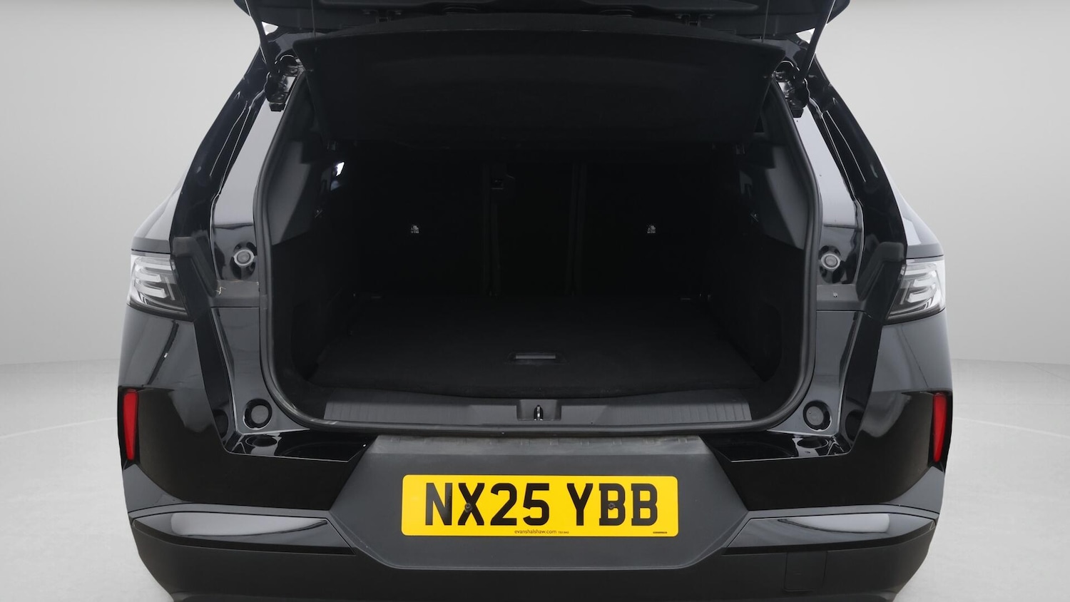 Used Vauxhall Grandland 2025 for sale - 76606911: Photo 18