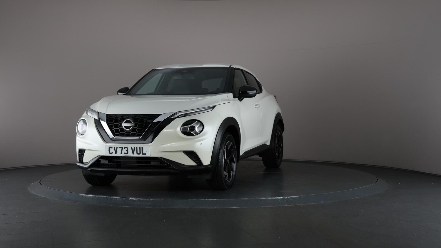 Used Nissan Juke 2023 for sale - 76137149: Photo 48