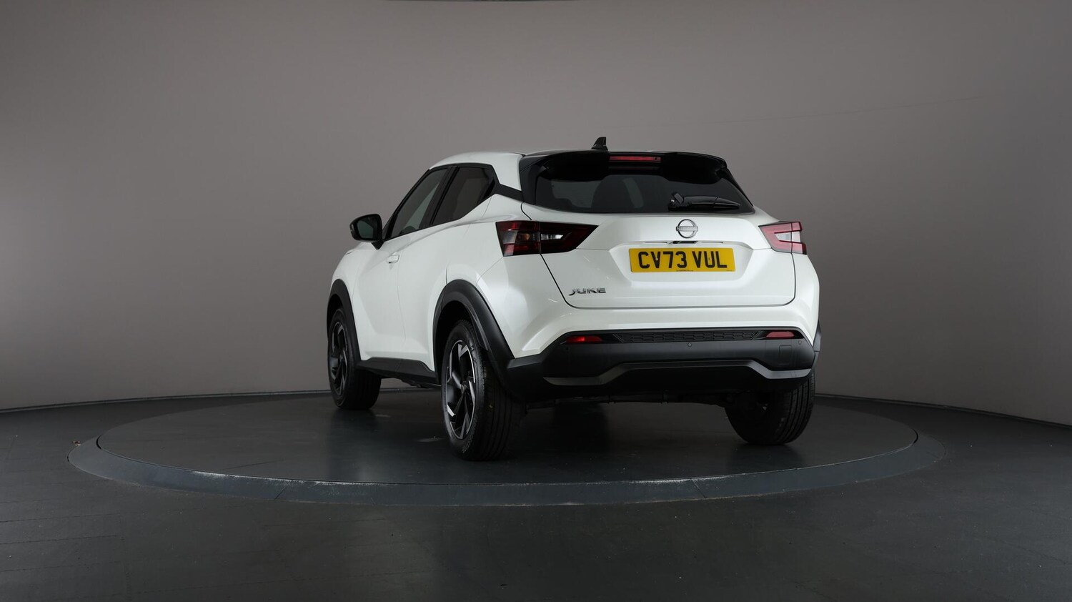 Used Nissan Juke 2023 for sale - 76137149: Photo 58