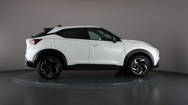 Used Nissan Juke 2023 for sale - 76137149: Photo 63