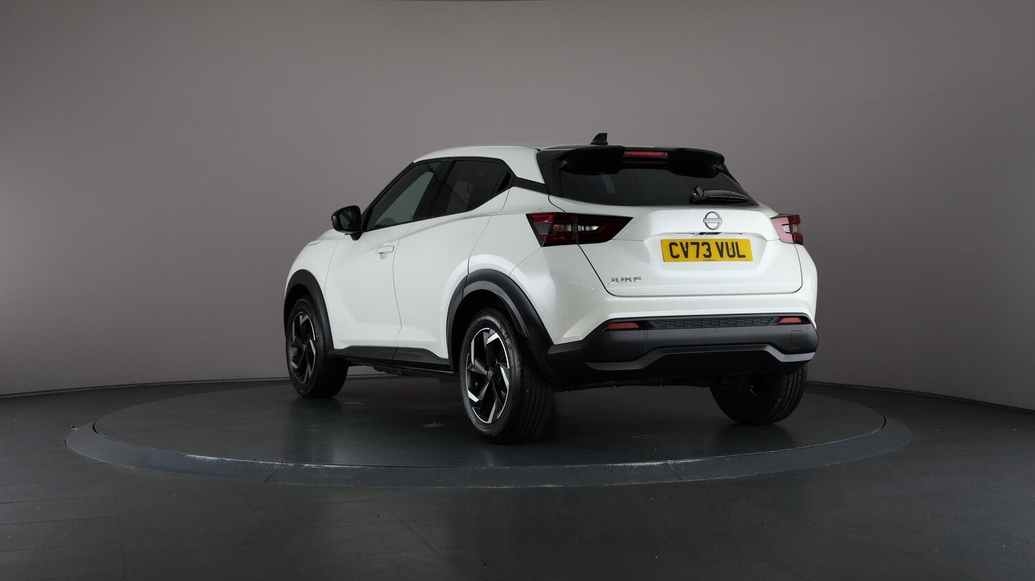 Used Nissan Juke 2023 for sale - 76137149: Photo 69