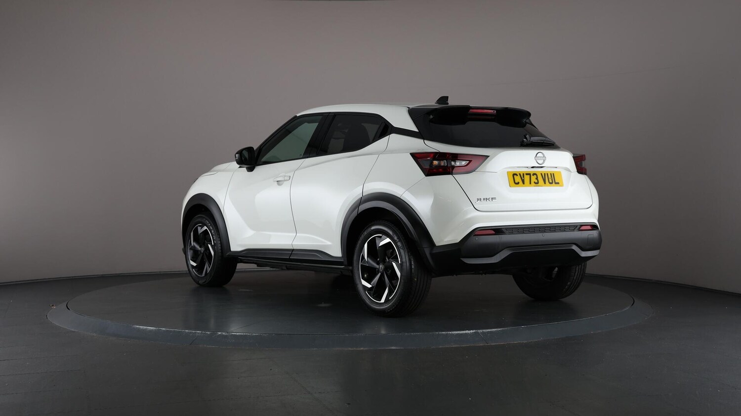 Used Nissan Juke 2023 for sale - 76137149: Photo 75