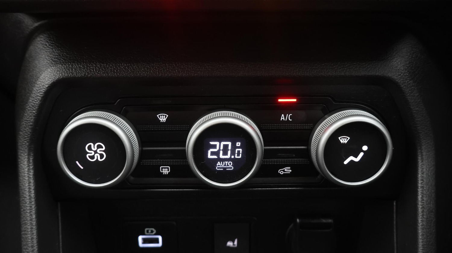 Used Dacia Sandero Stepway 2023 for sale - 76644596: Photo 13