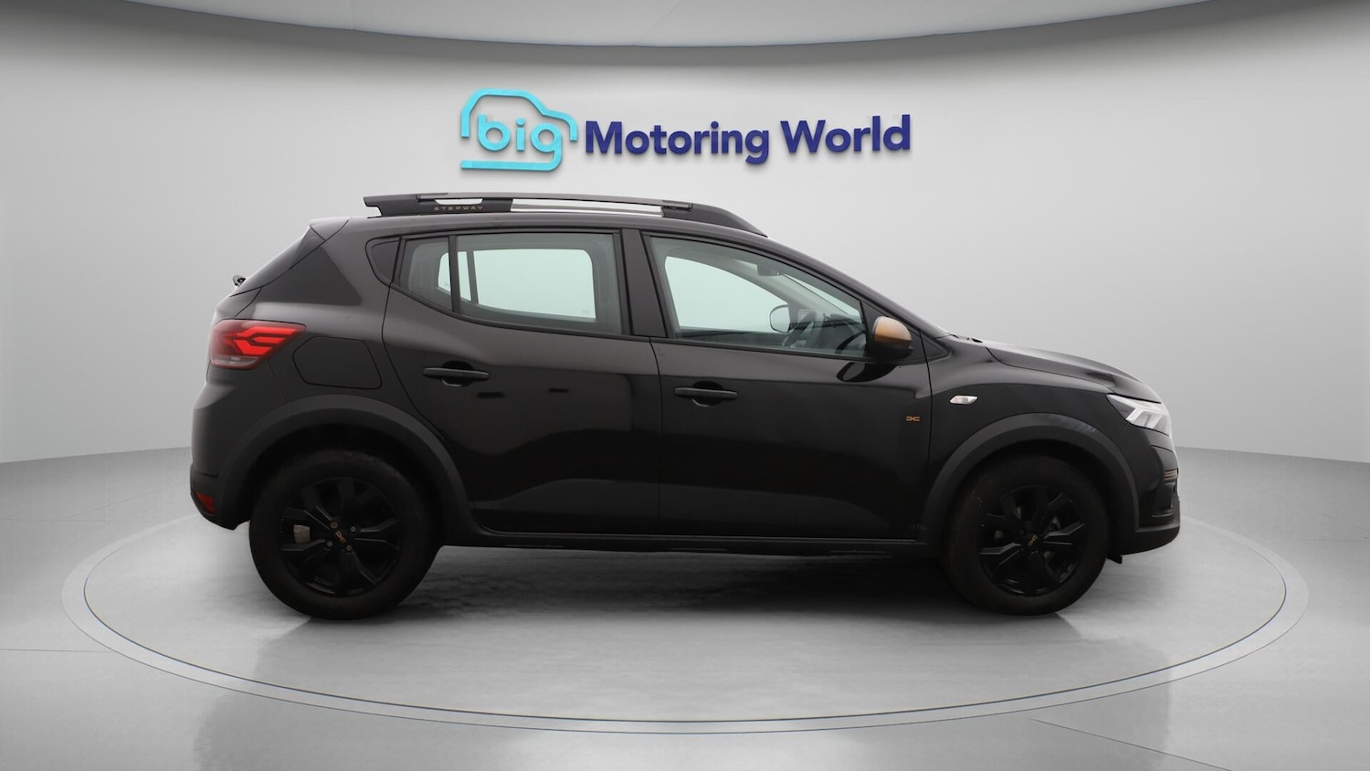 Used Dacia Sandero Stepway 2023 for sale - 76644596: Photo 9