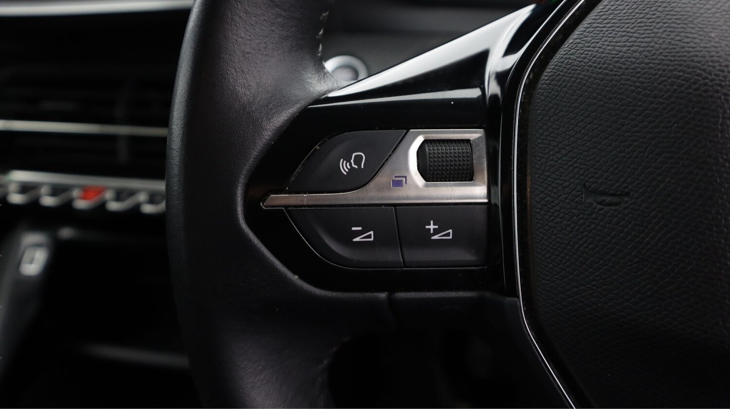 Used Peugeot 2008 2021 for sale - 77270842: Photo 22