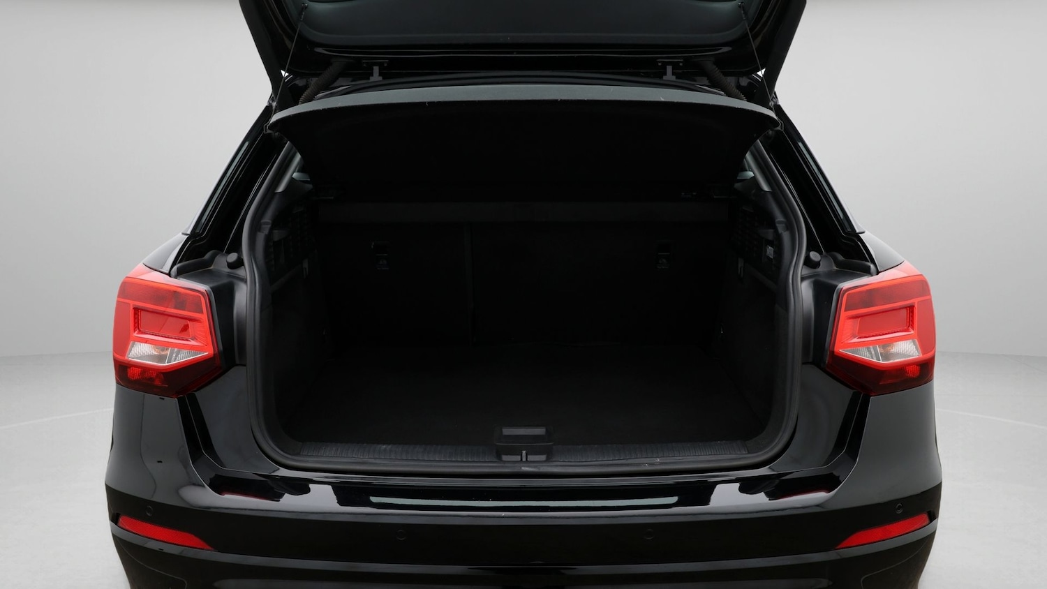 Used Audi Q2 2020 for sale - 77233657: Photo 17