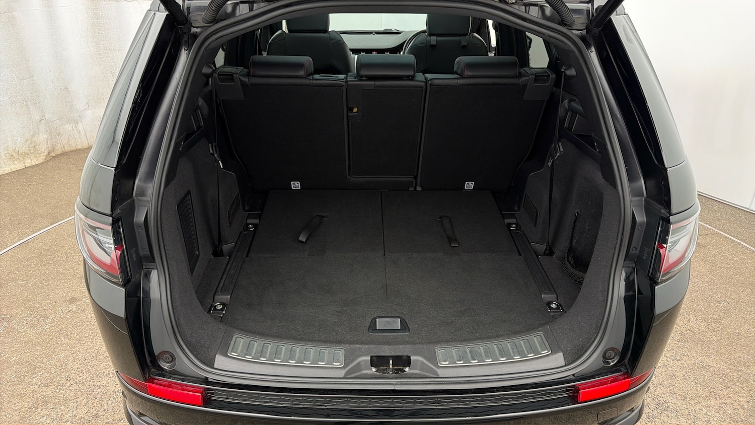 Used Land Rover Discovery Sport 2021 for sale - 78111869: Photo 16