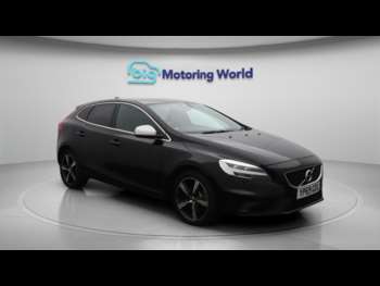 Used Volvo V40 2019 for sale - 74739422: Photo