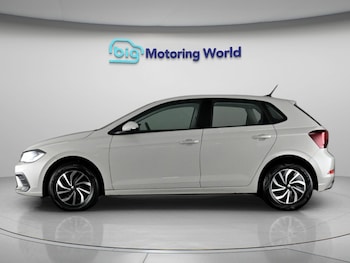 Used Volkswagen Polo 2024 for sale - 79552200: Photo