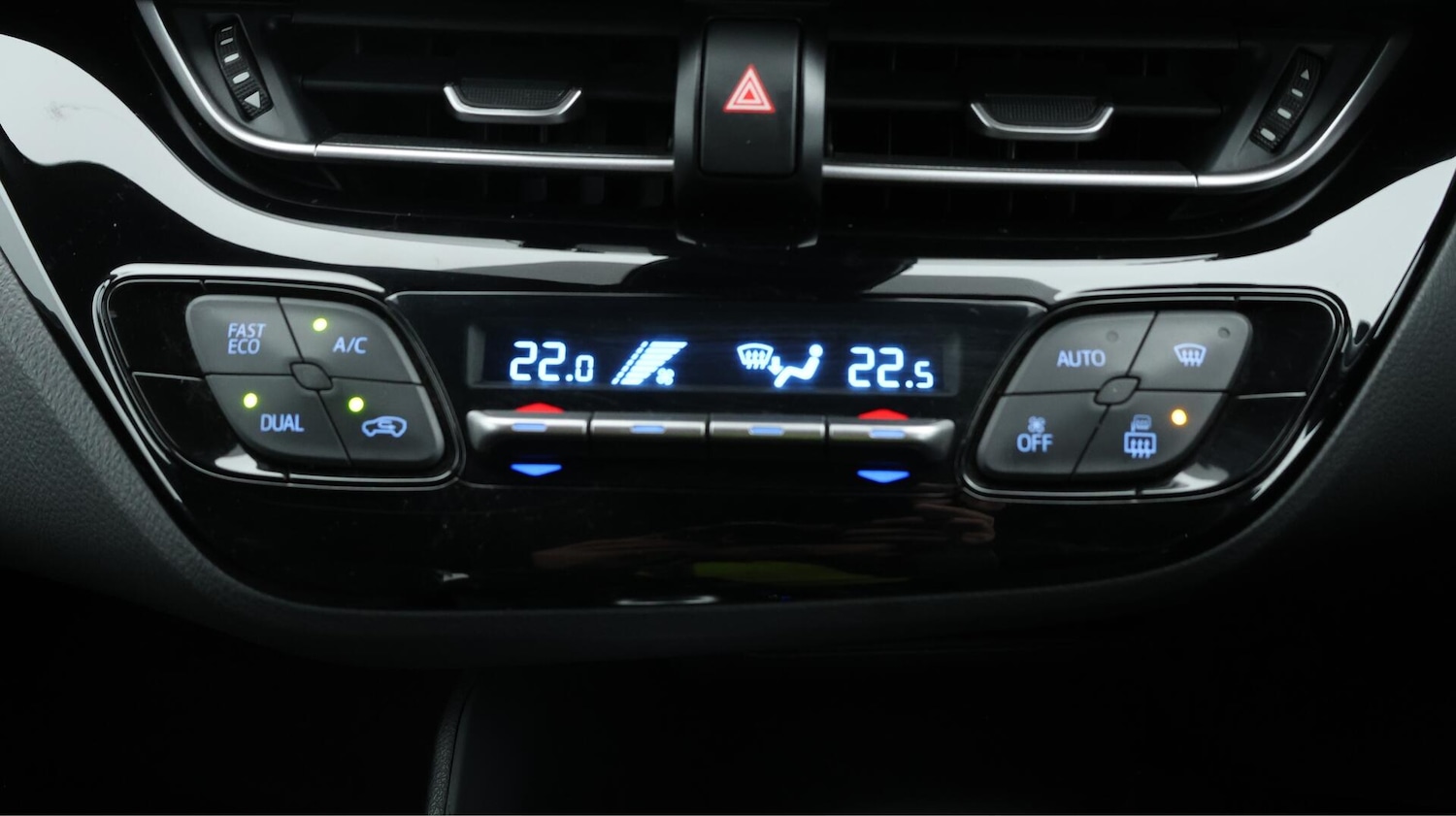 Used Toyota C-HR 2021 for sale - 76388328: Photo 13