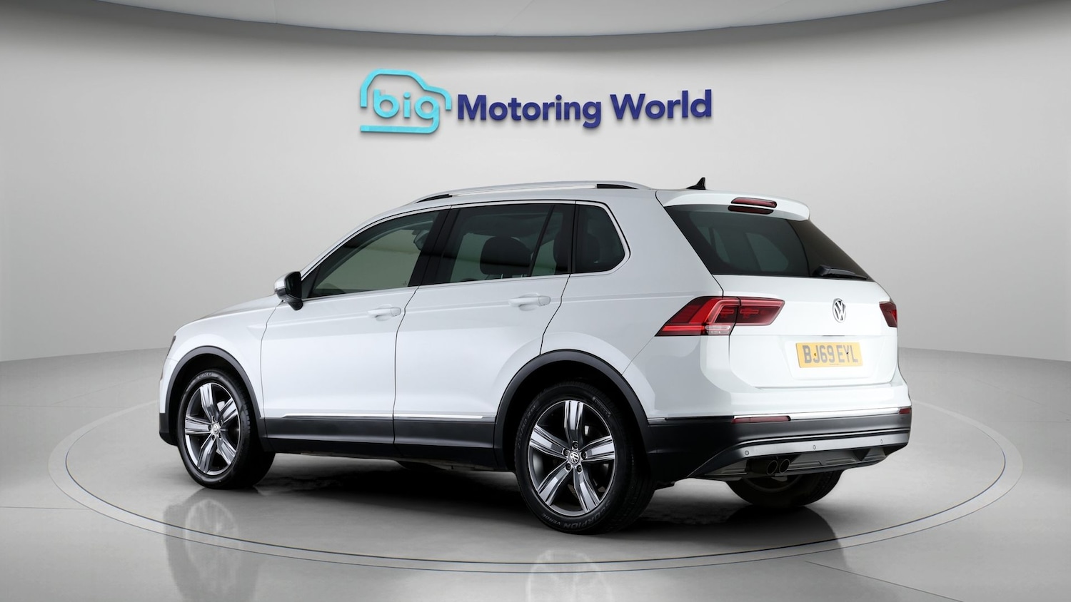 Used Volkswagen Tiguan 2019 for sale - 77363853: Photo 5