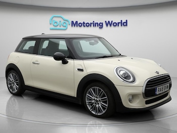 Used MINI Hatch 2018 for sale - 76431940: Photo