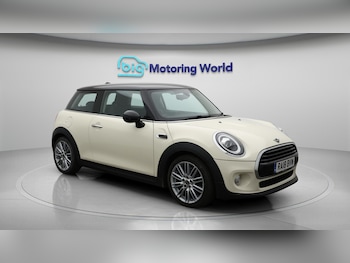 Used MINI Hatch 2018 for sale - 76431940: Photo